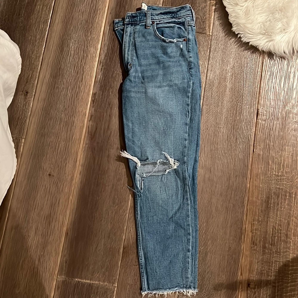 Abercrombie&Fitch- The Skinny High Rise Jeans